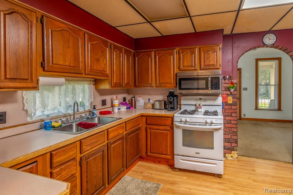 334 N MAIN Street, Onsted, MI 49265 — Photo 7