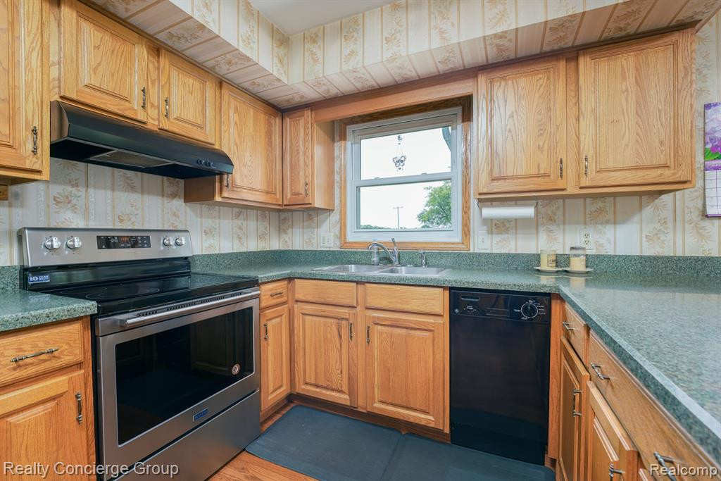 3018 MOYER Road, Williamston, MI 48895 — Photo 5