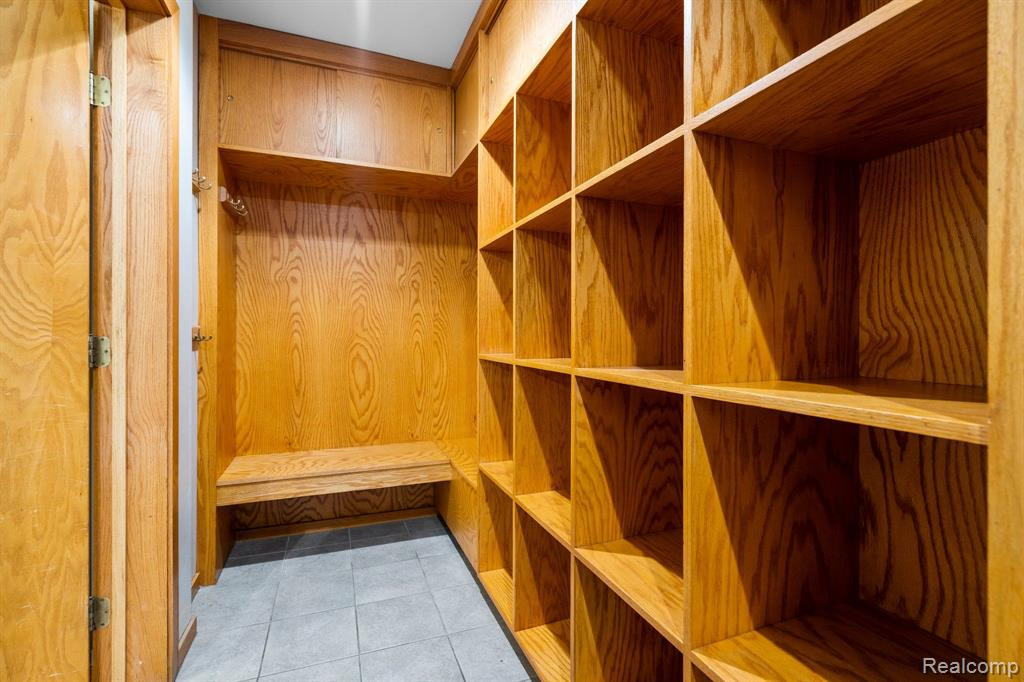 2638 SALISBURY Lane, Ann Arbor, MI 48103 — Photo 36