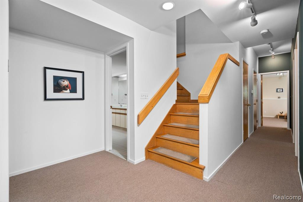 2638 SALISBURY Lane, Ann Arbor, MI 48103 — Photo 37