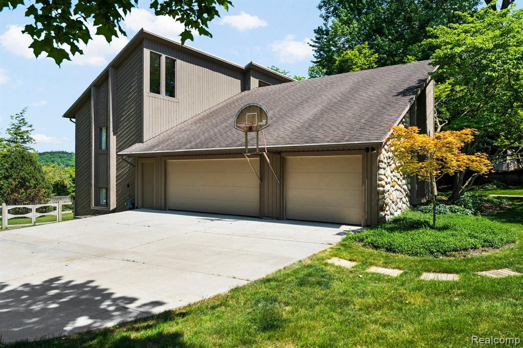 2638 SALISBURY Lane, Ann Arbor, MI 48103 — Photo 57