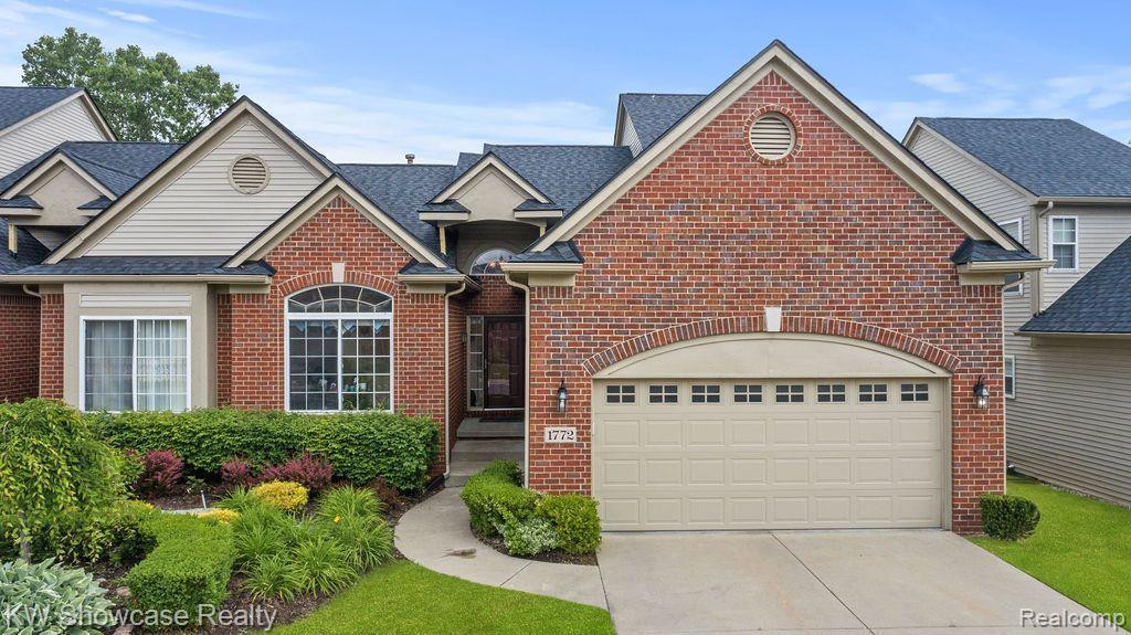 1772 PINE FOREST Drive, Commerce Twp, MI 48390 — front exterior