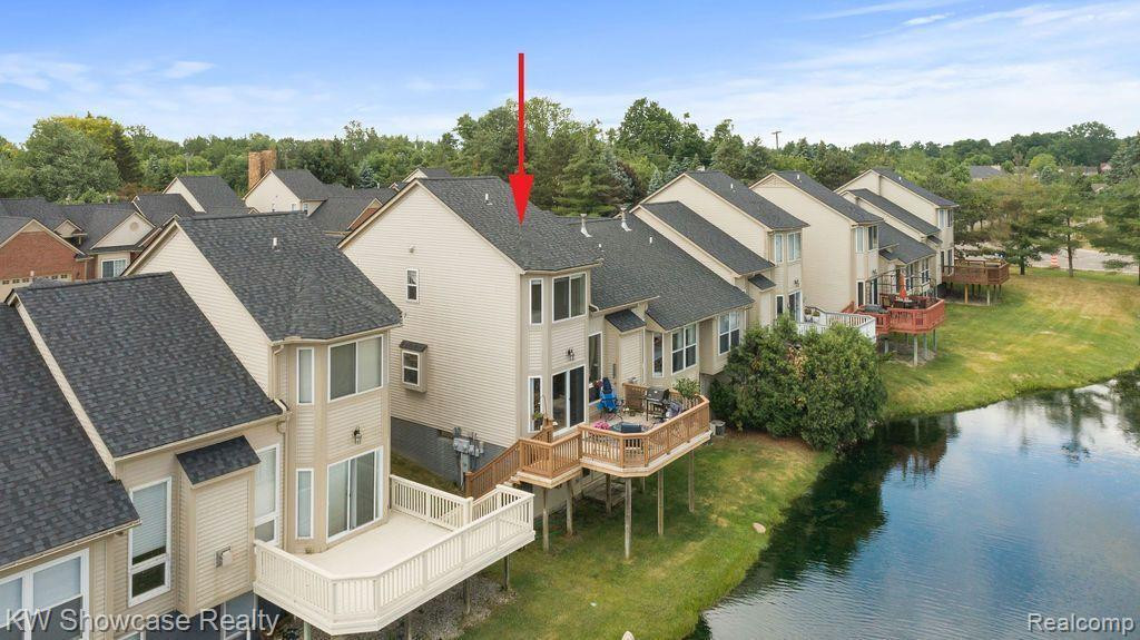 1772 PINE FOREST Drive, Commerce Twp, MI 48390 — Photo 4