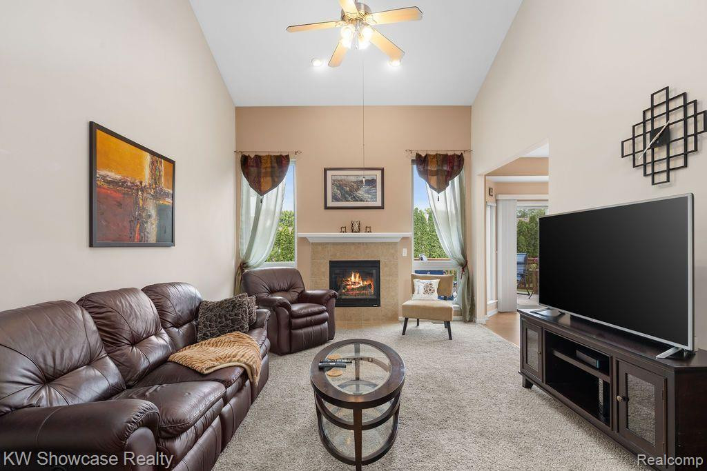 1772 PINE FOREST Drive, Commerce Twp, MI 48390 — Photo 10