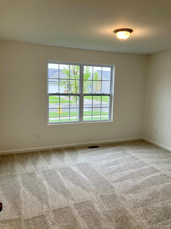 10025 SWAN LAKE Circle, 4, Ypsilanti, MI 48197 — Photo 5