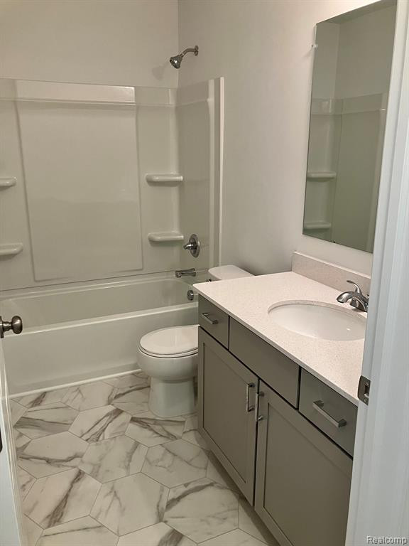 10199 SWAN LAKE Circle, Ypsilanti, MI 48197 — Photo 8