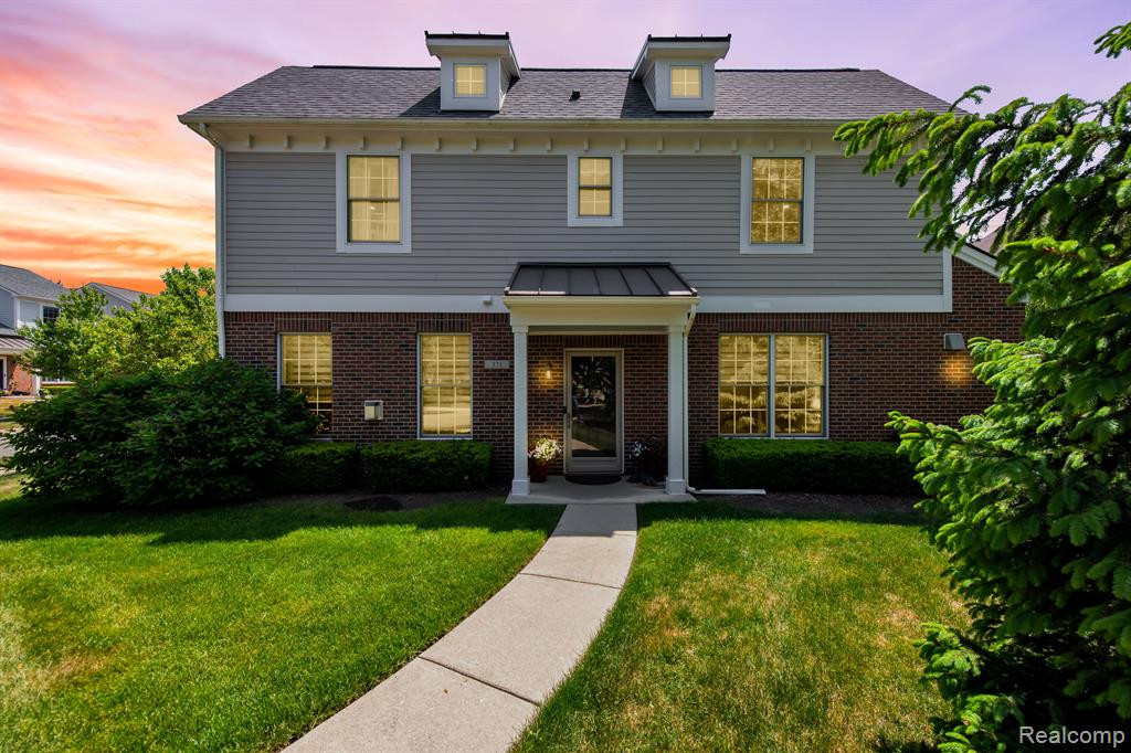 371 DAISY SQUARE Parkway, Plymouth, MI 48170 — Photo 47