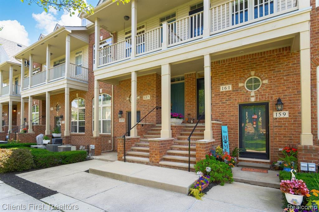 161 E BAY Drive, Walled Lake, MI 48390 — Photo 3