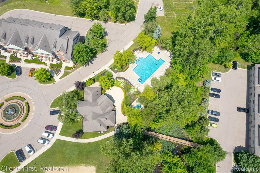 161 E BAY Drive, Walled Lake, MI 48390 — Photo 8