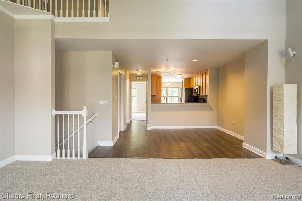 161 E BAY Drive, Walled Lake, MI 48390 — Photo 13