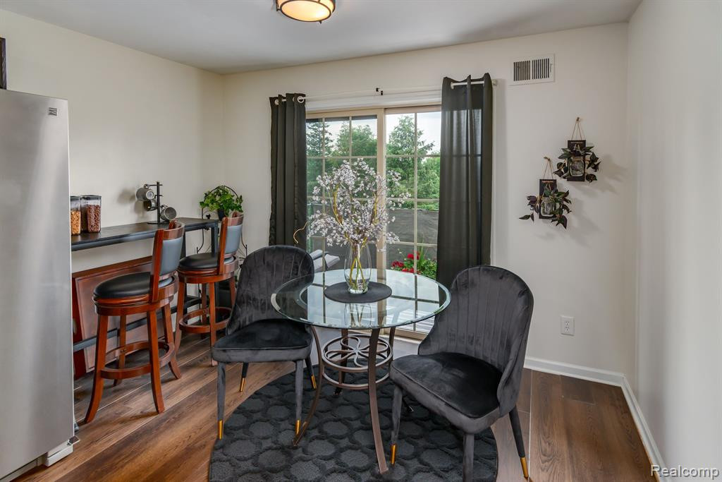 39456 SPRINGWATER Drive, Northville, MI 48168 — Photo 10