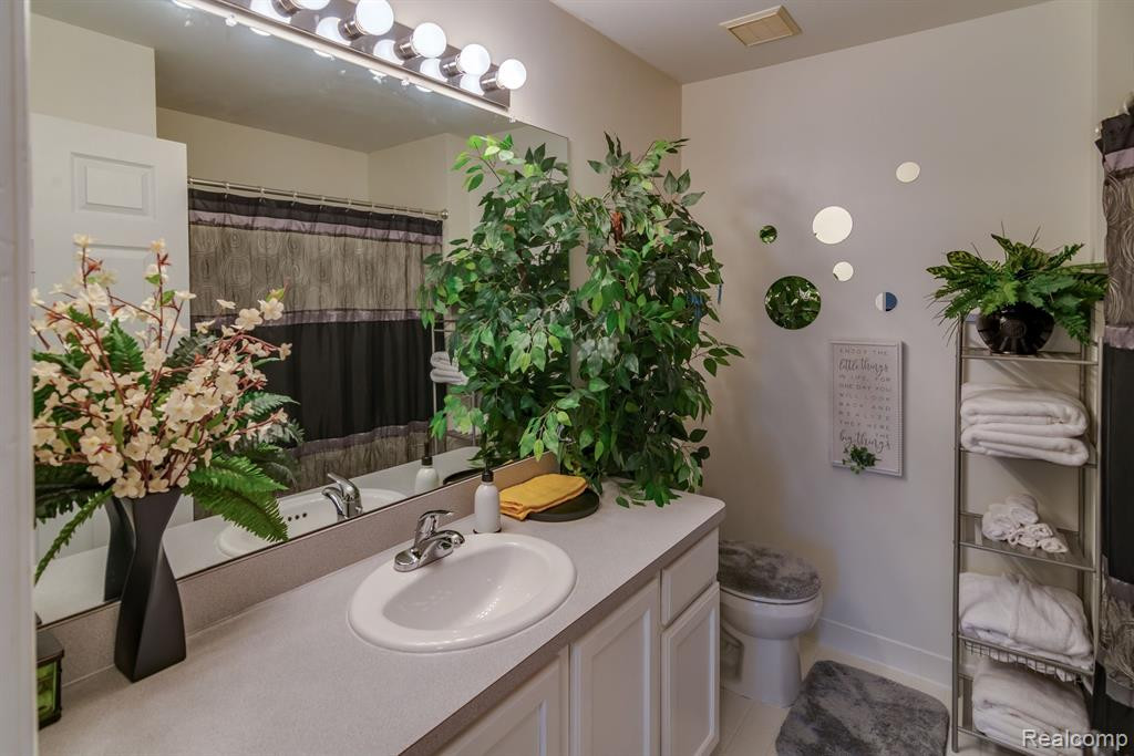 39456 SPRINGWATER Drive, Northville, MI 48168 — Photo 16