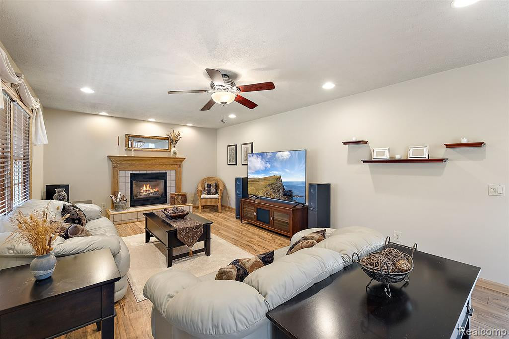 4240 SHAMROCK, Emmett, MI 48022 — Photo 6
