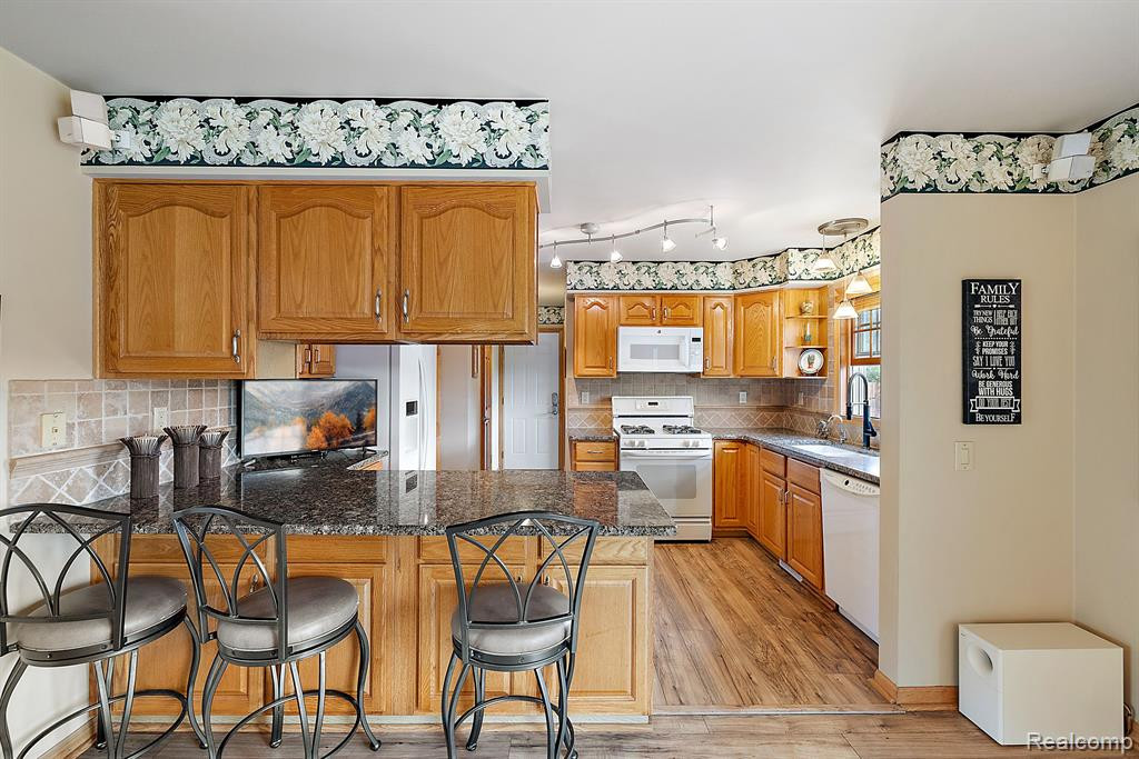 4240 SHAMROCK, Emmett, MI 48022 — Photo 13