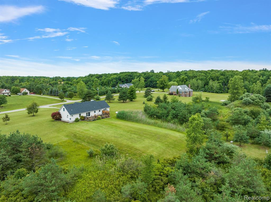 4240 SHAMROCK, Emmett, MI 48022 — Photo 44