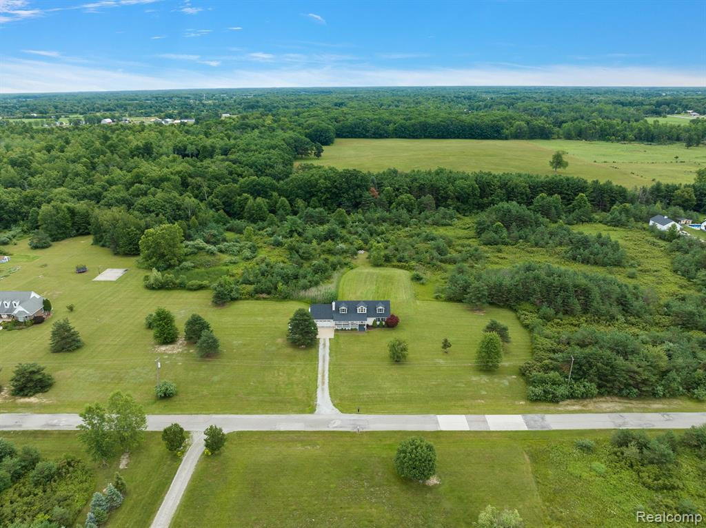 4240 SHAMROCK, Emmett, MI 48022 — Photo 54