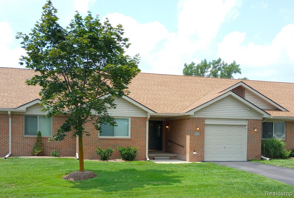 9548 Wheatgrass Lane, Belleville, MI 48111 — Photo 2