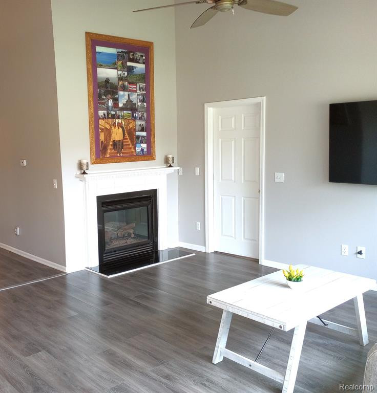 9548 Wheatgrass Lane, Belleville, MI 48111 — Photo 8