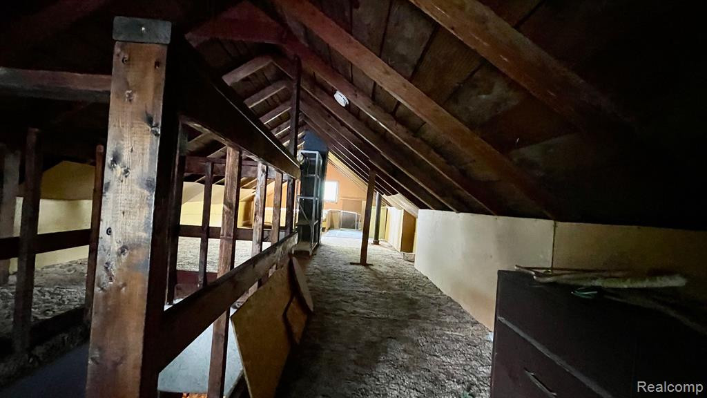 6123 Lapeer Road, Burton, MI 48509 — Photo 24
