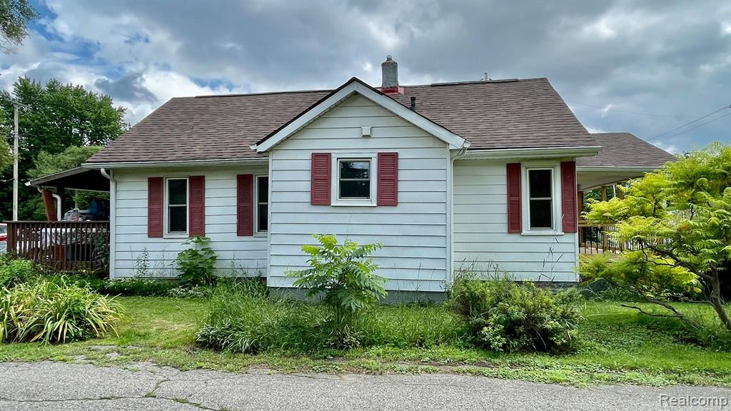 6123 Lapeer Road, Burton, MI 48509 — Photo 28