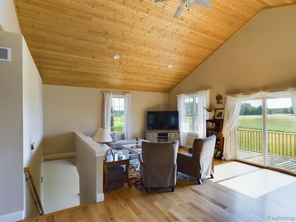 5961 CARNEY Road, Emmett, MI 48022 — Photo 4
