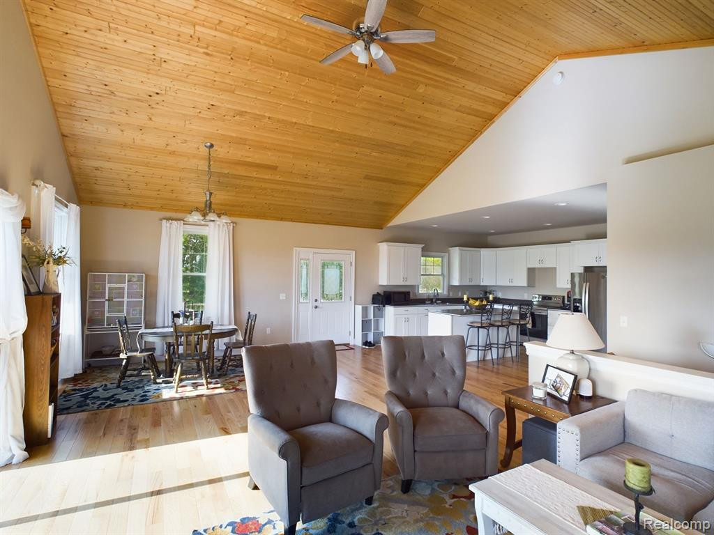 5961 CARNEY Road, Emmett, MI 48022 — Photo 7