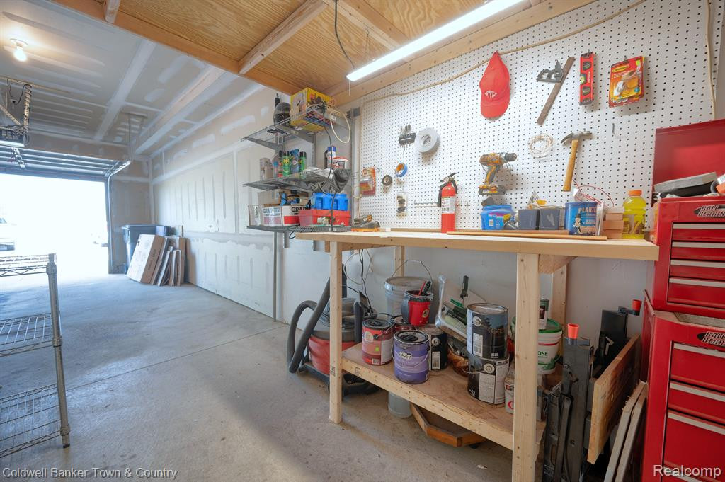 4236 HAMPTON RIDGE Boulevard, Howell, MI 48843 — Photo 25