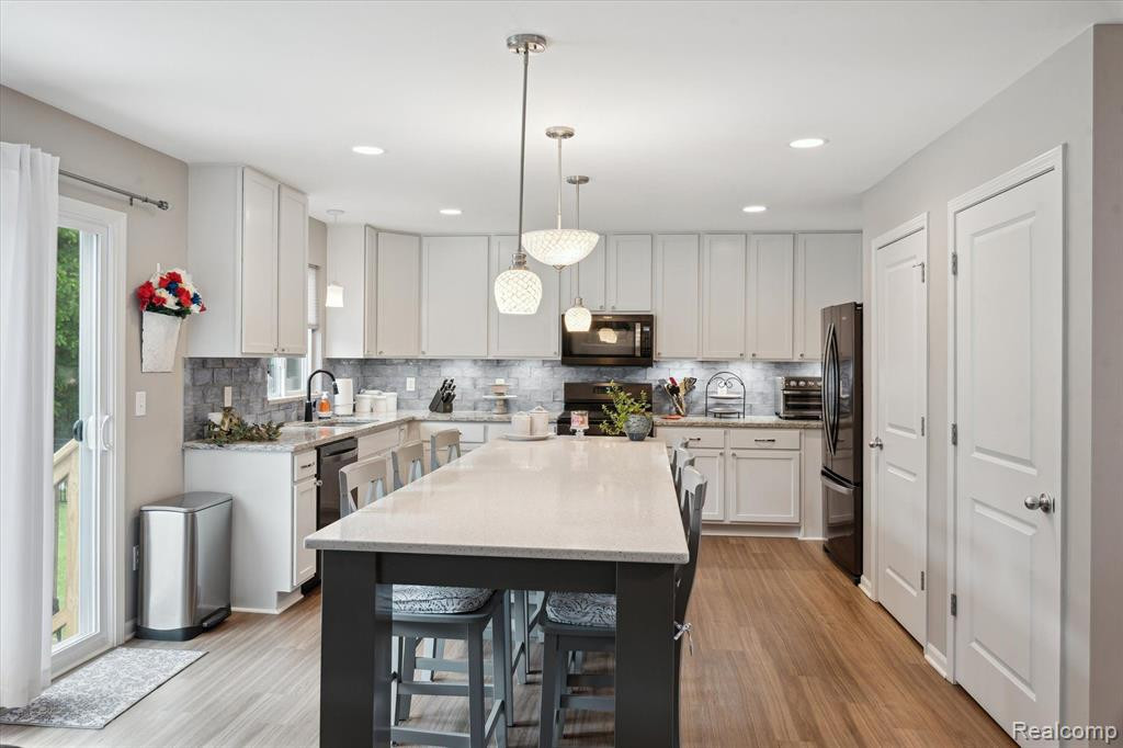 37497 S DIANNE Lane, New Boston, MI 48164 — Photo 18