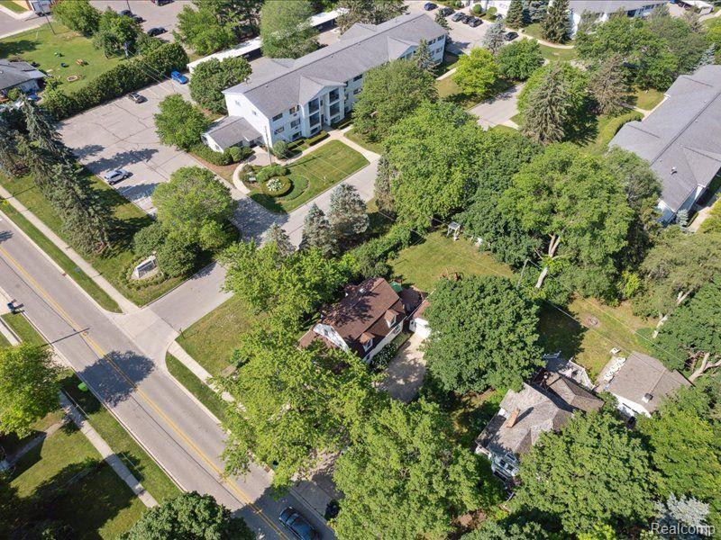 71 PONTIAC Street, Oxford, MI 48371 — Photo 52