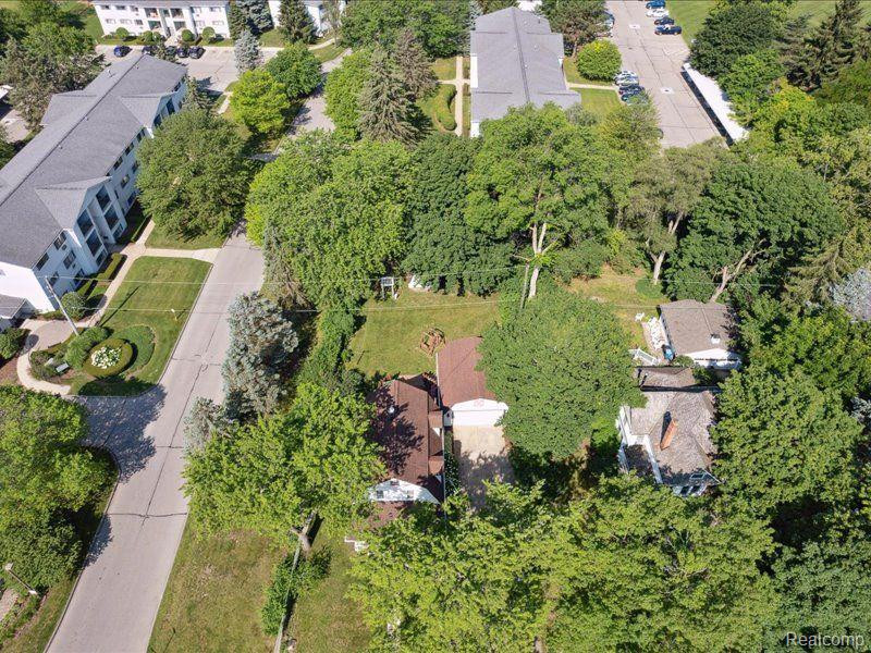 71 PONTIAC Street, Oxford, MI 48371 — Photo 55