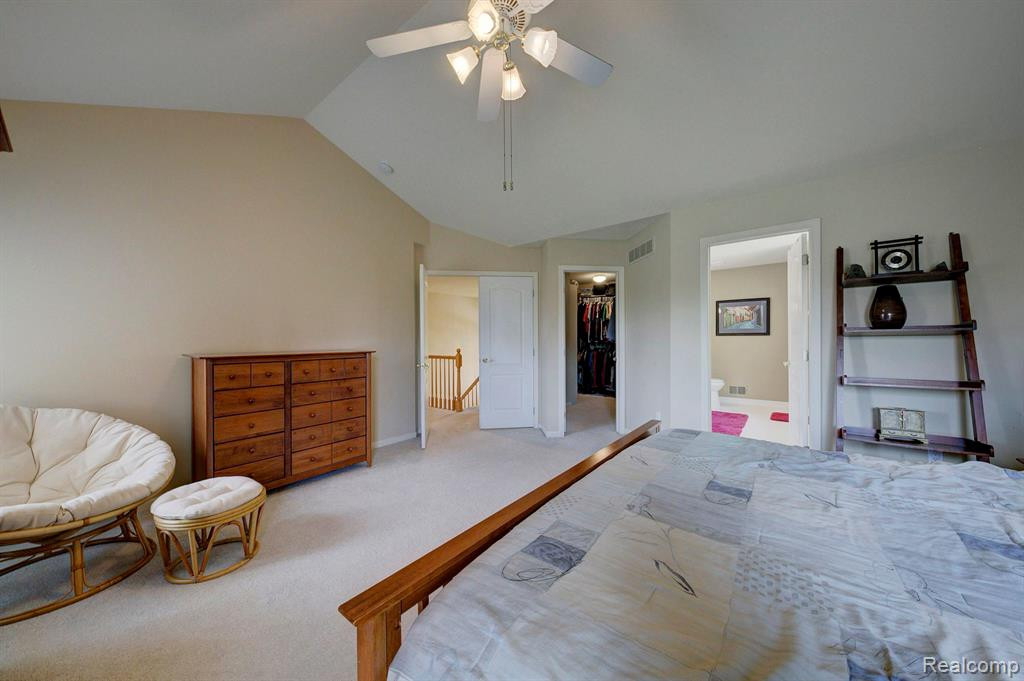 48223 CHESTERFIELD Drive S, Canton, MI 48187 — Photo 37