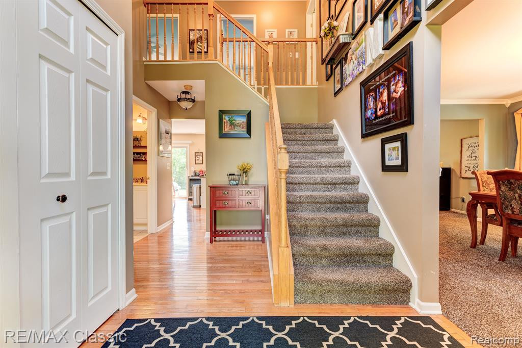 7184 HICKORY CREEK Drive, Dexter, MI 48130 — Photo 6