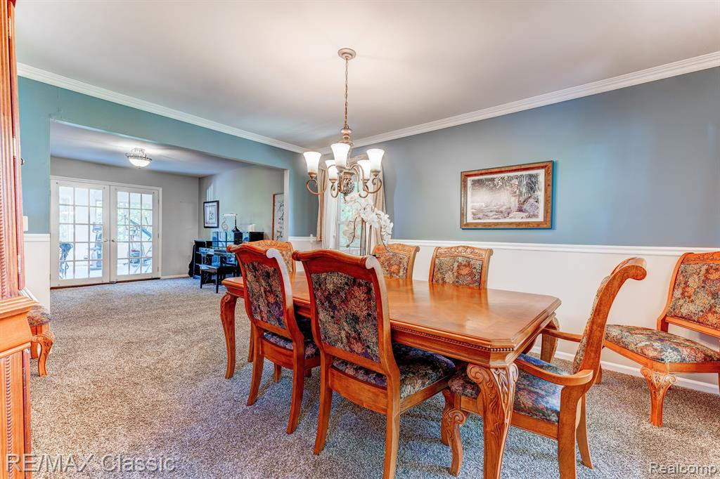 7184 HICKORY CREEK Drive, Dexter, MI 48130 — Photo 15