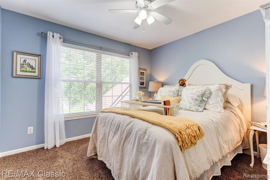 7184 HICKORY CREEK Drive, Dexter, MI 48130 — Photo 26