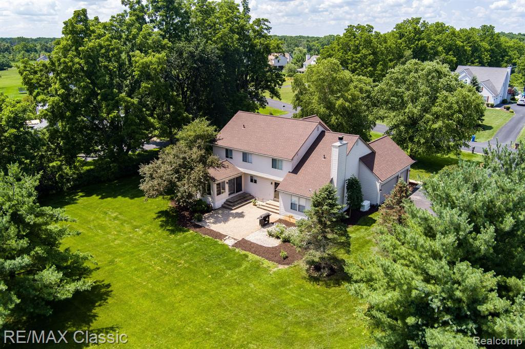7184 HICKORY CREEK Drive, Dexter, MI 48130 — Photo 43