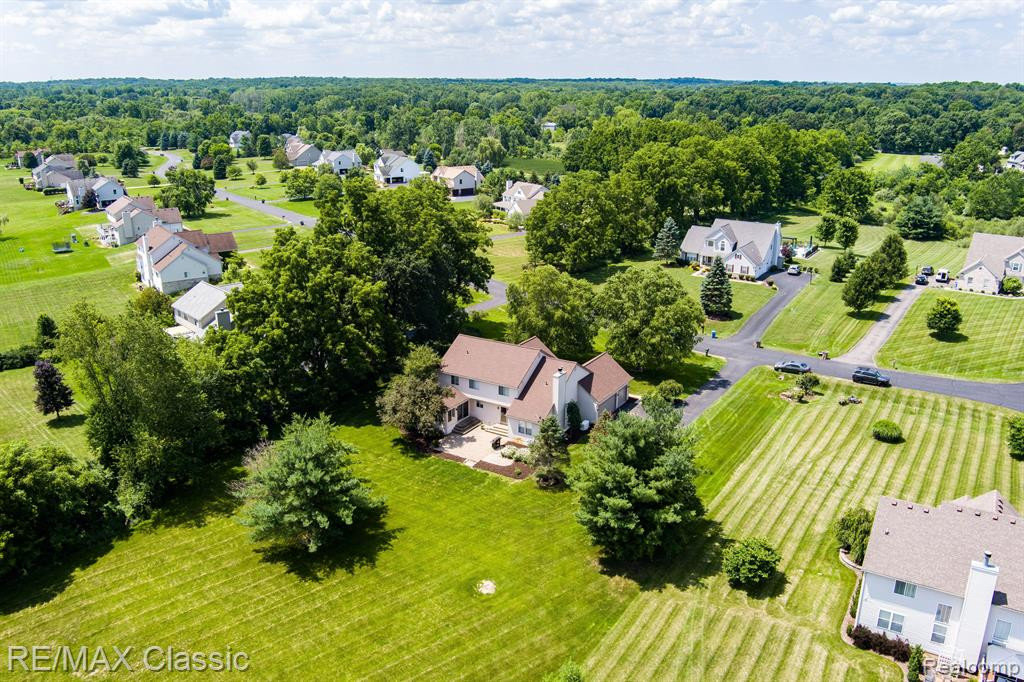 7184 HICKORY CREEK Drive, Dexter, MI 48130 — Photo 46