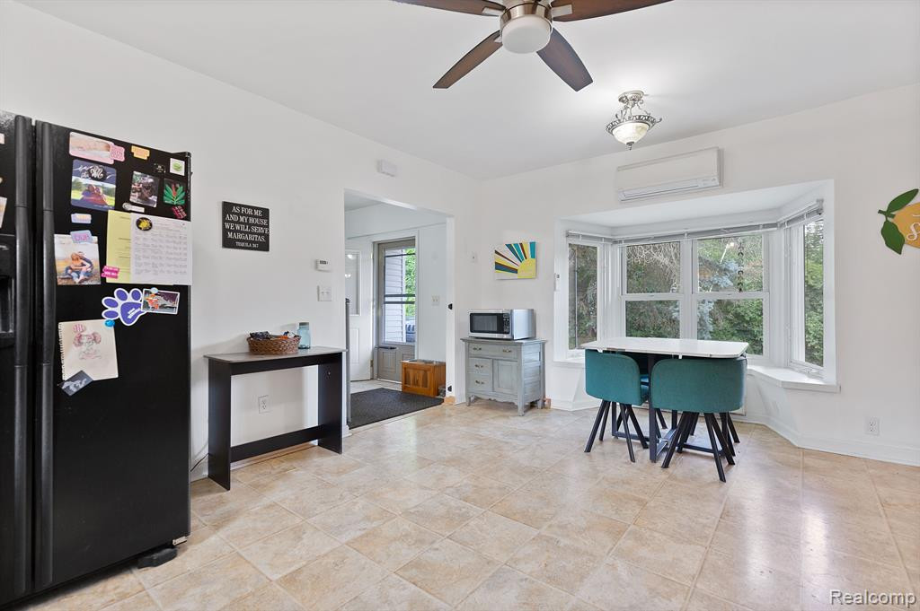 67 W BURDICK Street, Oxford, MI 48371 — Photo 13
