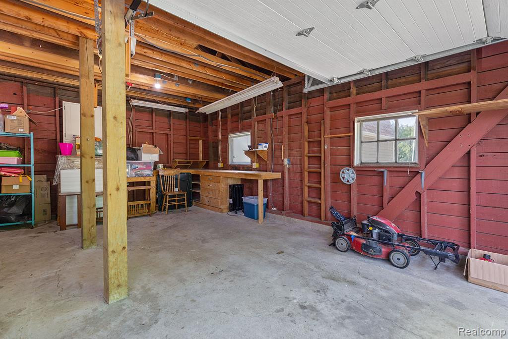 67 W BURDICK Street, Oxford, MI 48371 — Photo 33