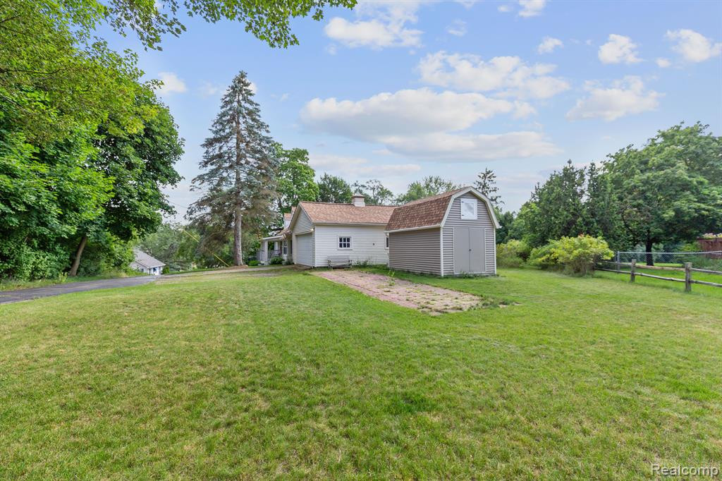 67 W BURDICK Street, Oxford, MI 48371 — Photo 39