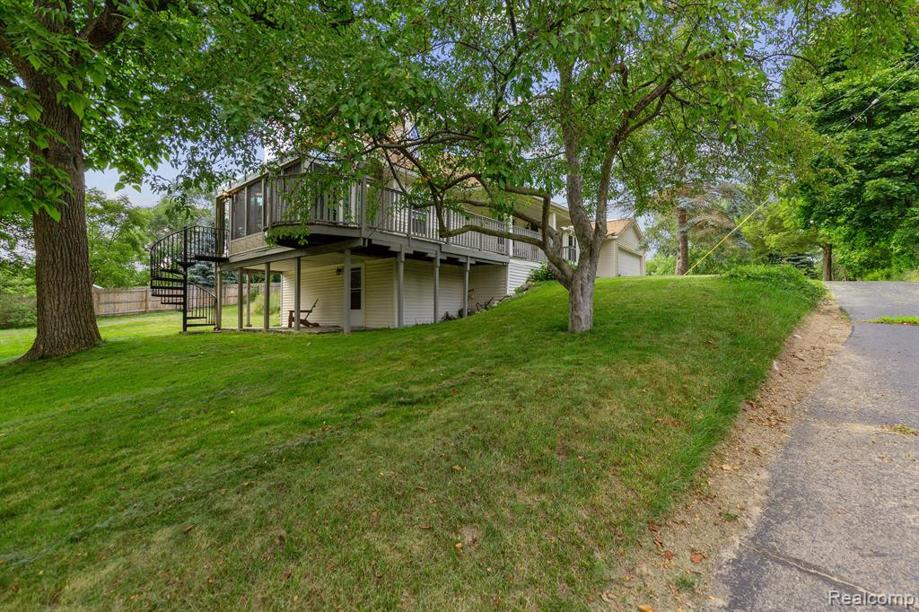 67 W BURDICK Street, Oxford, MI 48371 — Photo 41