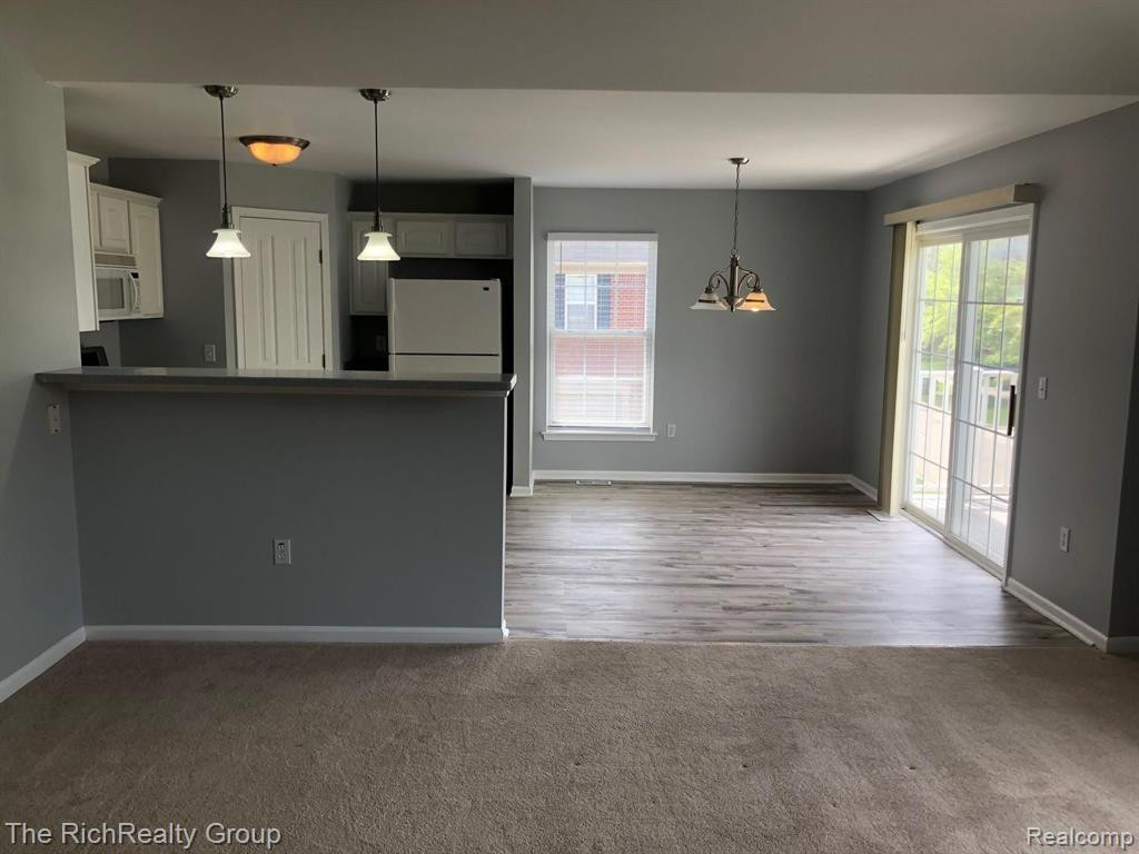 4131 ELIZABETH Avenue, Canton, MI 48188 — Photo 4