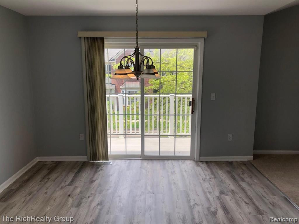 4131 ELIZABETH Avenue, Canton, MI 48188 — Photo 6