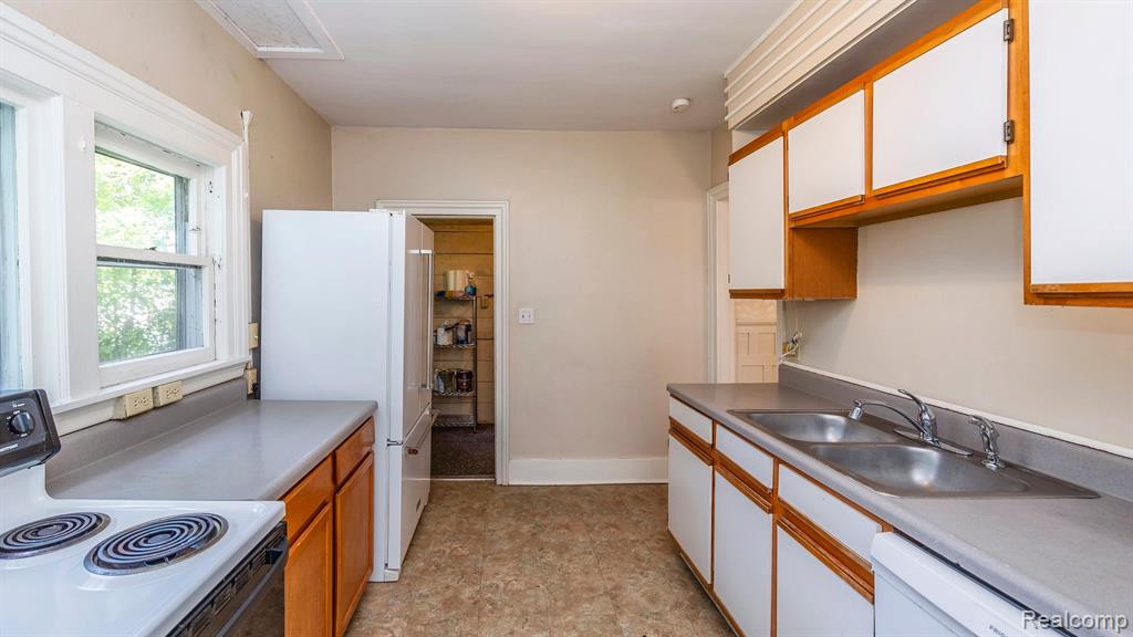 616 PEARL Street, Ypsilanti, MI 48197 — Photo 18