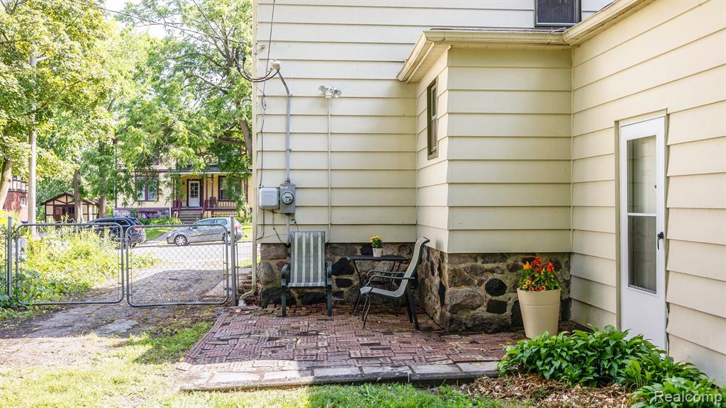 616 PEARL Street, Ypsilanti, MI 48197 — Photo 33