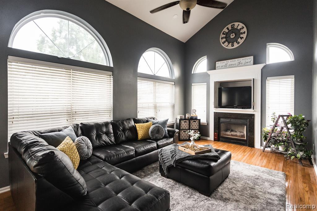 7198 DEERTRACK Drive, Ypsilanti, MI 48197 — Photo 3