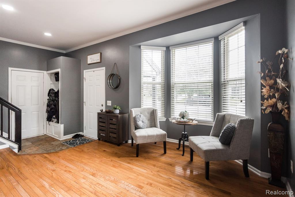 7198 DEERTRACK Drive, Ypsilanti, MI 48197 — Photo 9