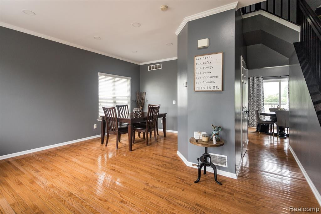 7198 DEERTRACK Drive, Ypsilanti, MI 48197 — Photo 10