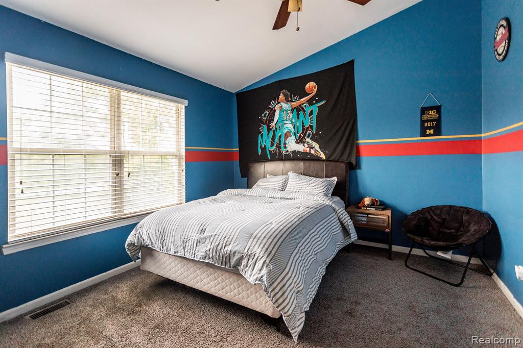 7198 DEERTRACK Drive, Ypsilanti, MI 48197 — Photo 17