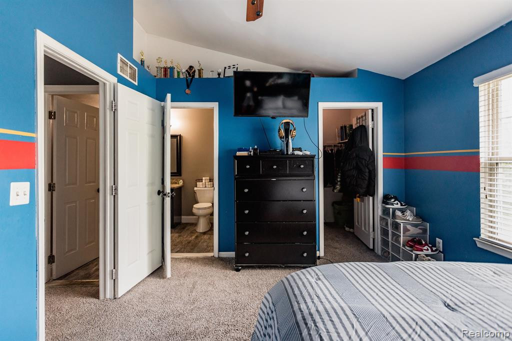 7198 DEERTRACK Drive, Ypsilanti, MI 48197 — Photo 18