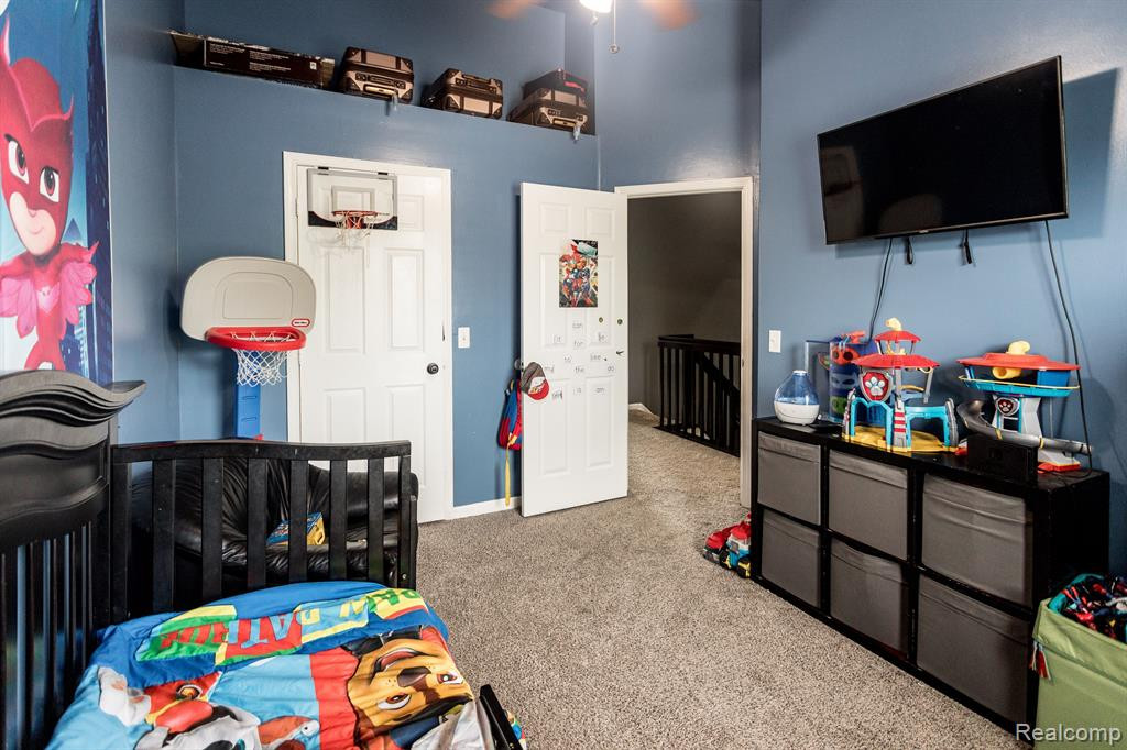 7198 DEERTRACK Drive, Ypsilanti, MI 48197 — Photo 21